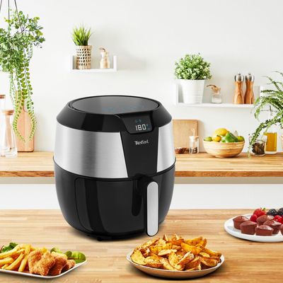 Friteuză cu aer cald Easy Fry XXL EY701D15, 1700 W, tehnologie 3D Air Pulse, ecran LCD, oprire automată, 1.6 KG / 5.6 L, negru
