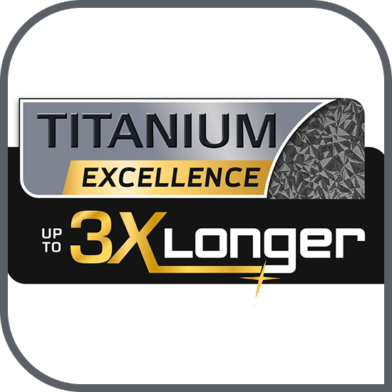 Titanium Excellence: rezistă de 3 ori mai mult* (doar la tigăi)